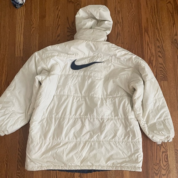 Reversible Vintage Nike Jacket size Large / XL - Picture 2 of 3